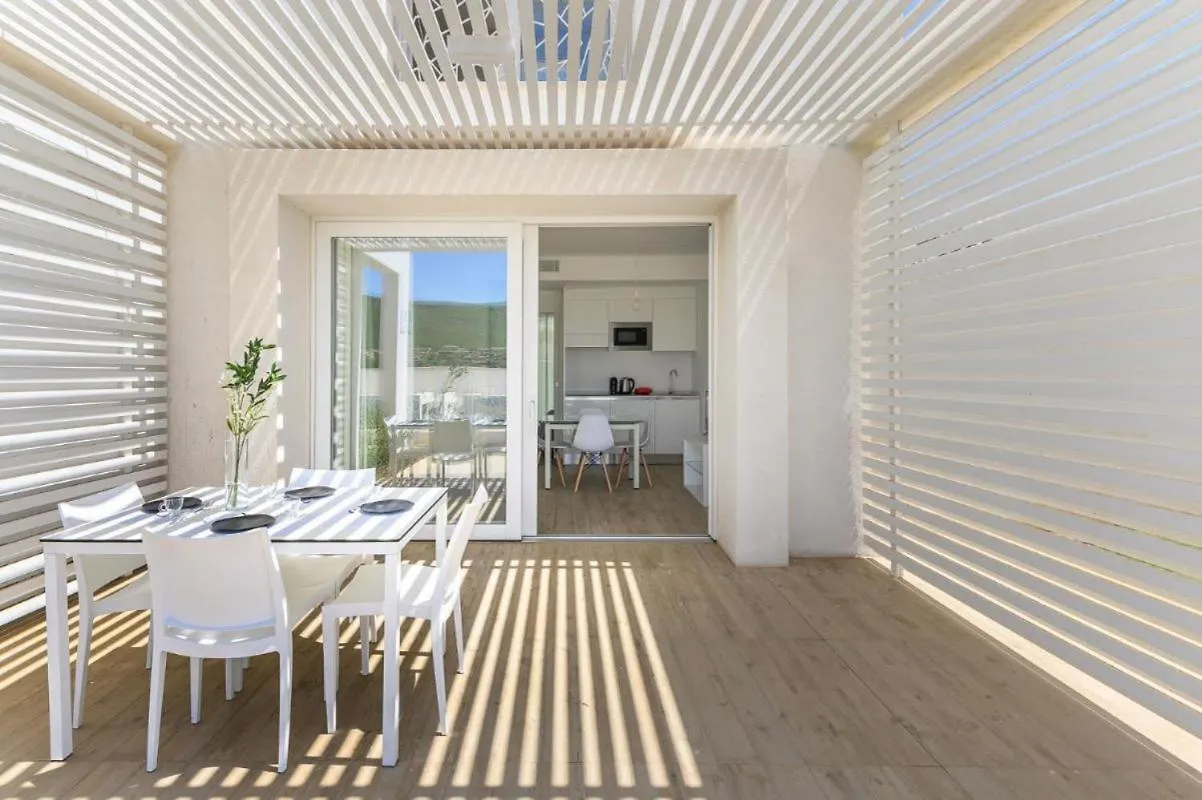 Stunning Capo Falcone Charming Apartments Num1358 スティンティーノ